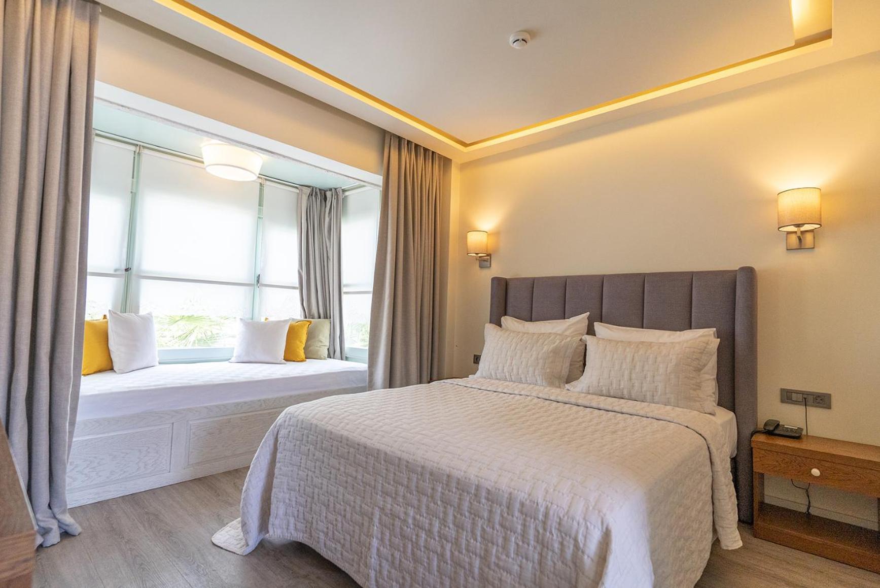 Casa Luna Hotel - Adult Only Alacatı Bagian luar foto